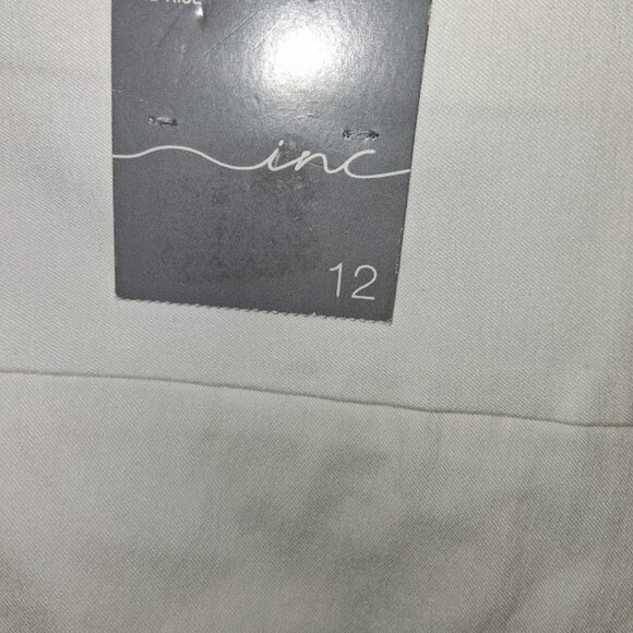 INC International Concepts White Stretch Pull On Core Shorts Sz 12 NWT - Picture 4 of 8